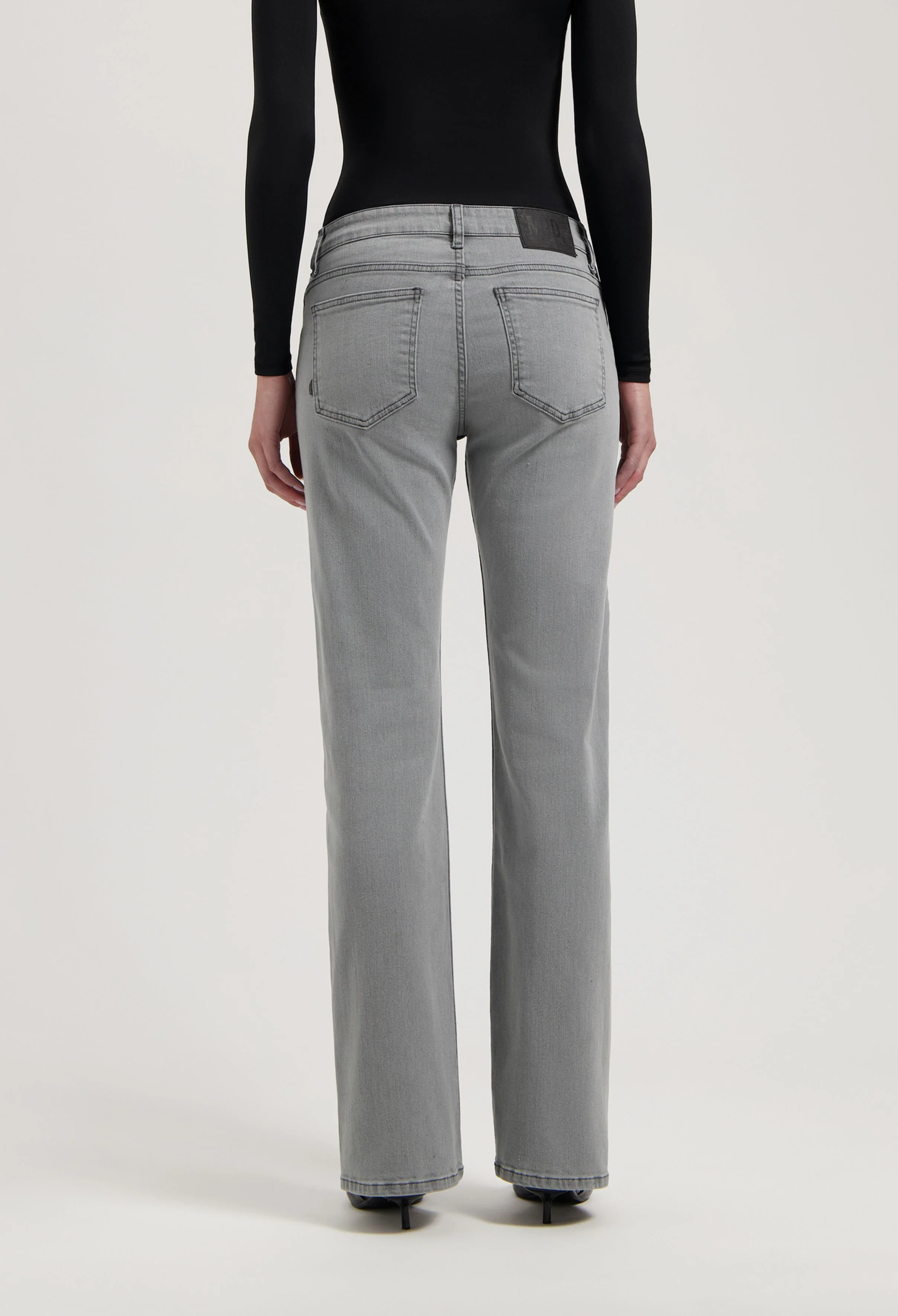 Carry Mid Straight - Light Grey - Image 5