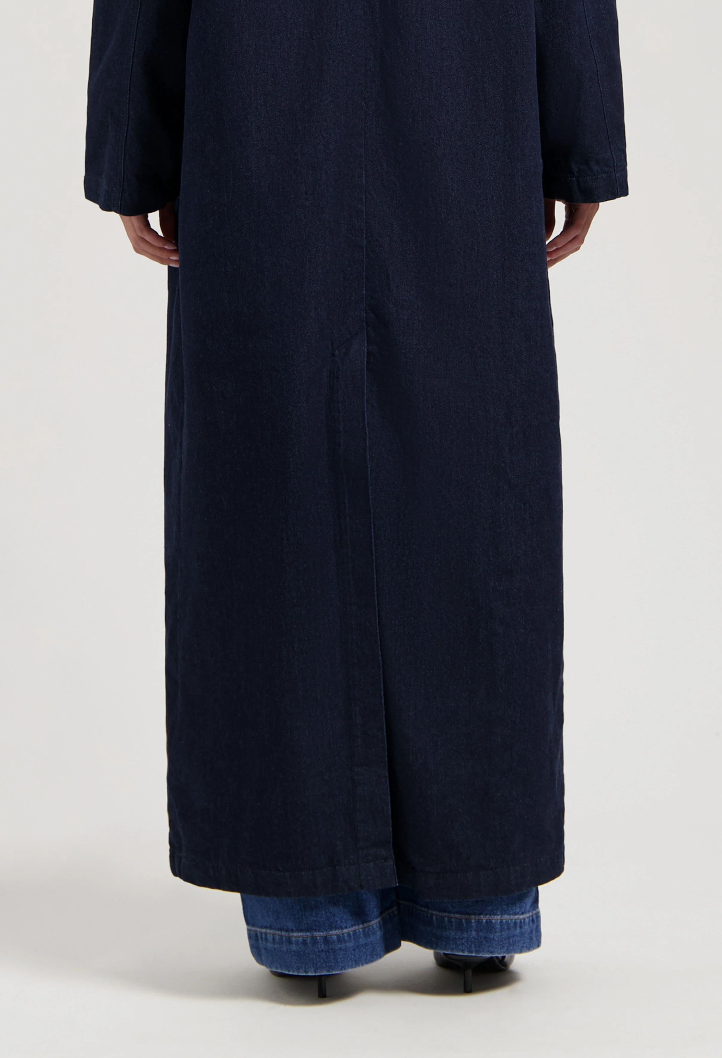 Elin Trench - Rinse - Image 5