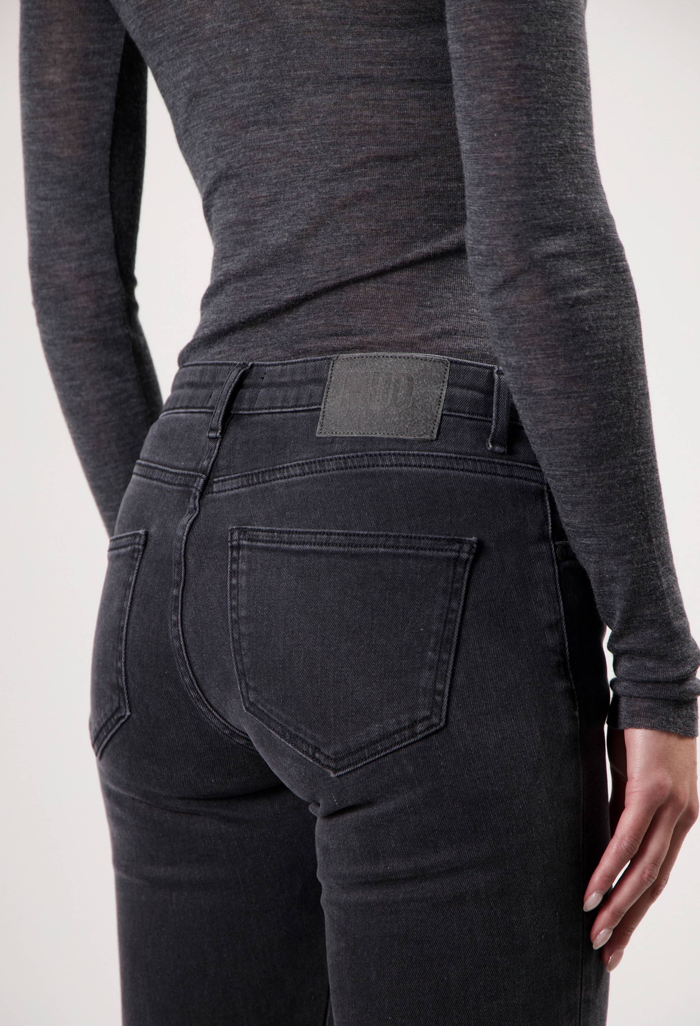 Faye Low Slim - Stone Black - Image 12