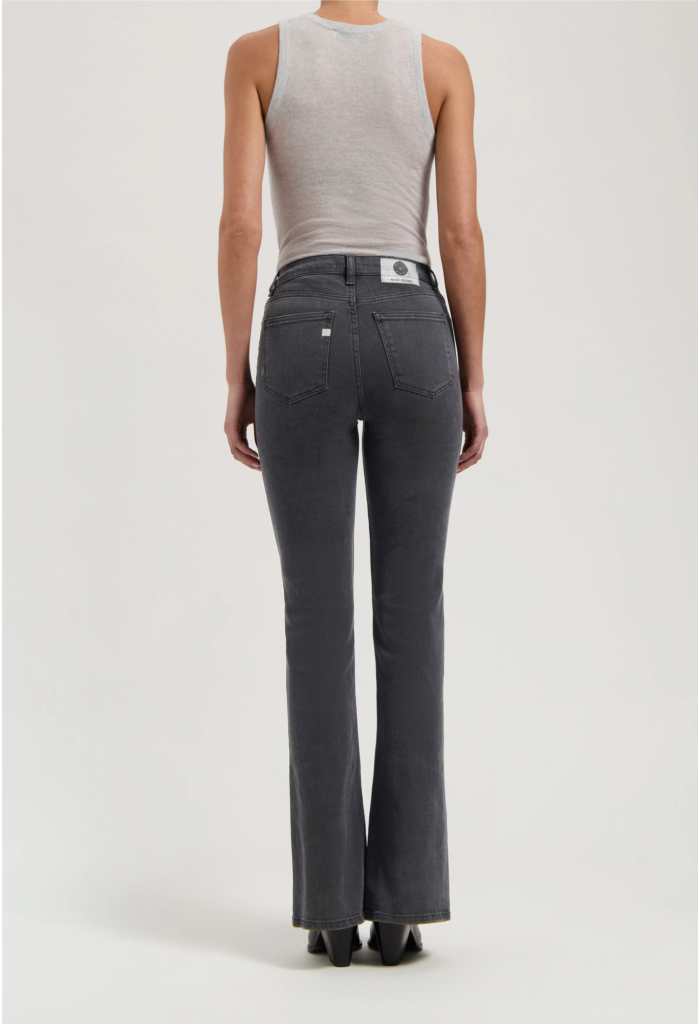 Isy Flared - O3 Grey - Image 3