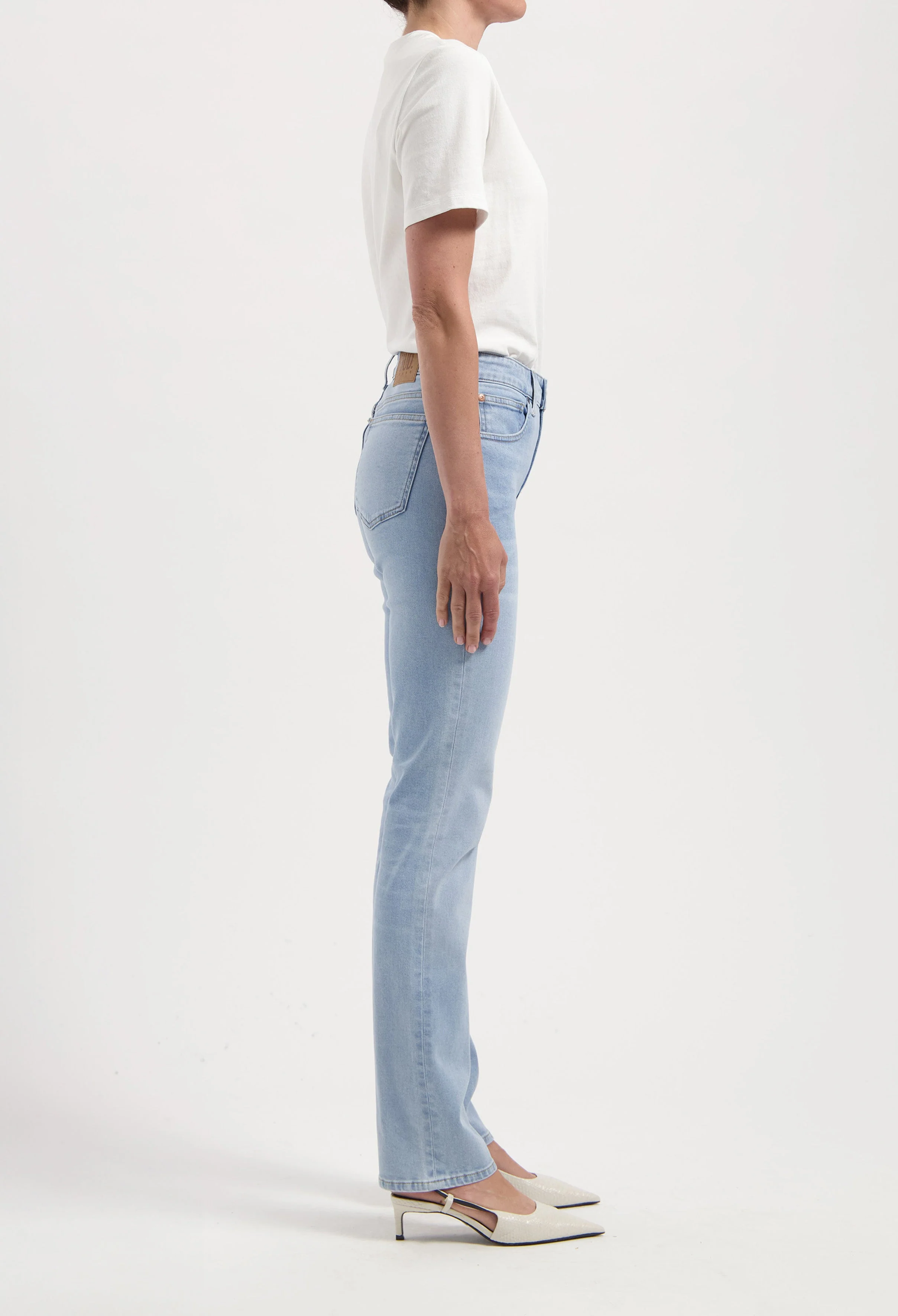 Logan High Slim - Light Aged - Image 2