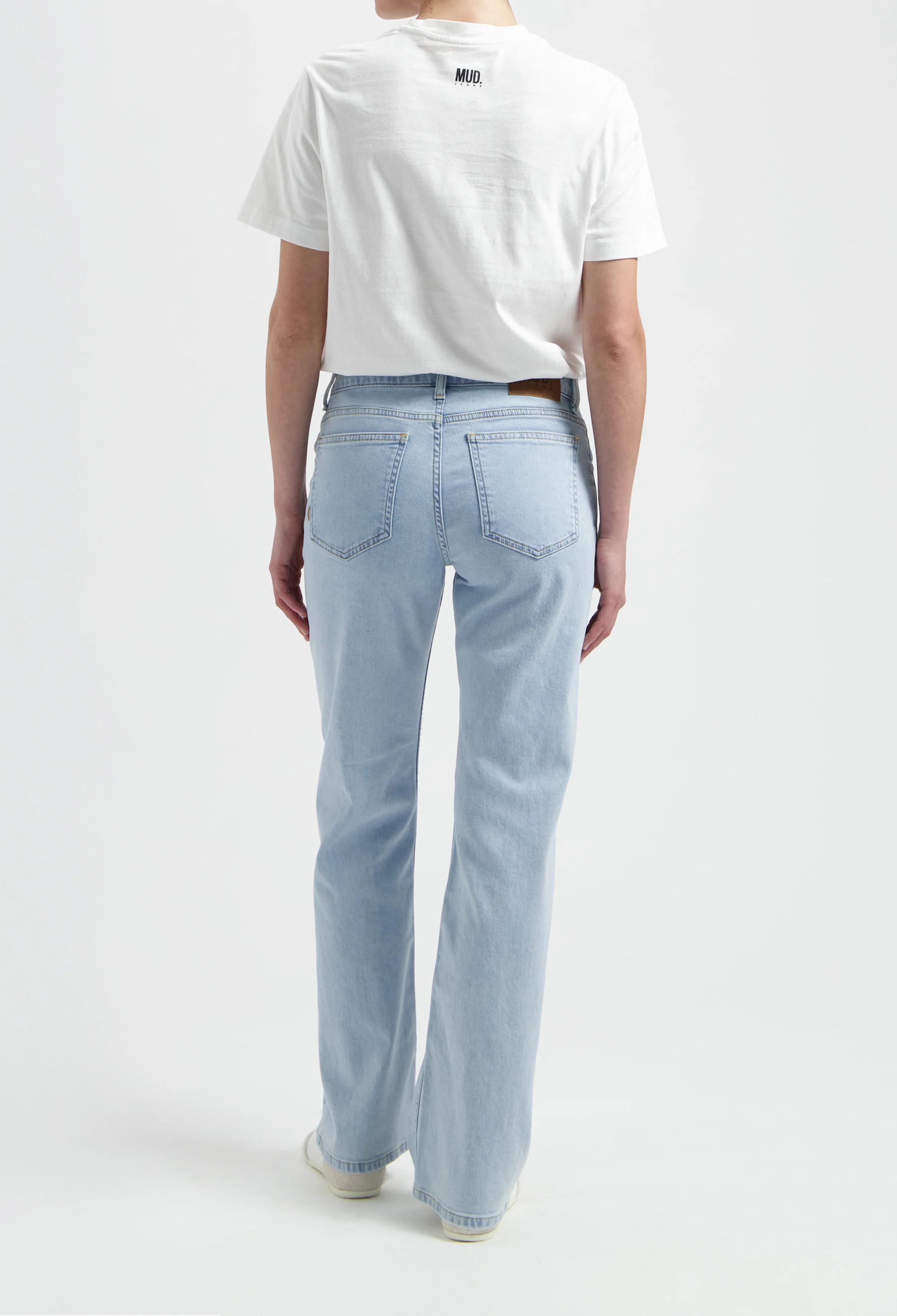 Robin Tee - White - Image 8