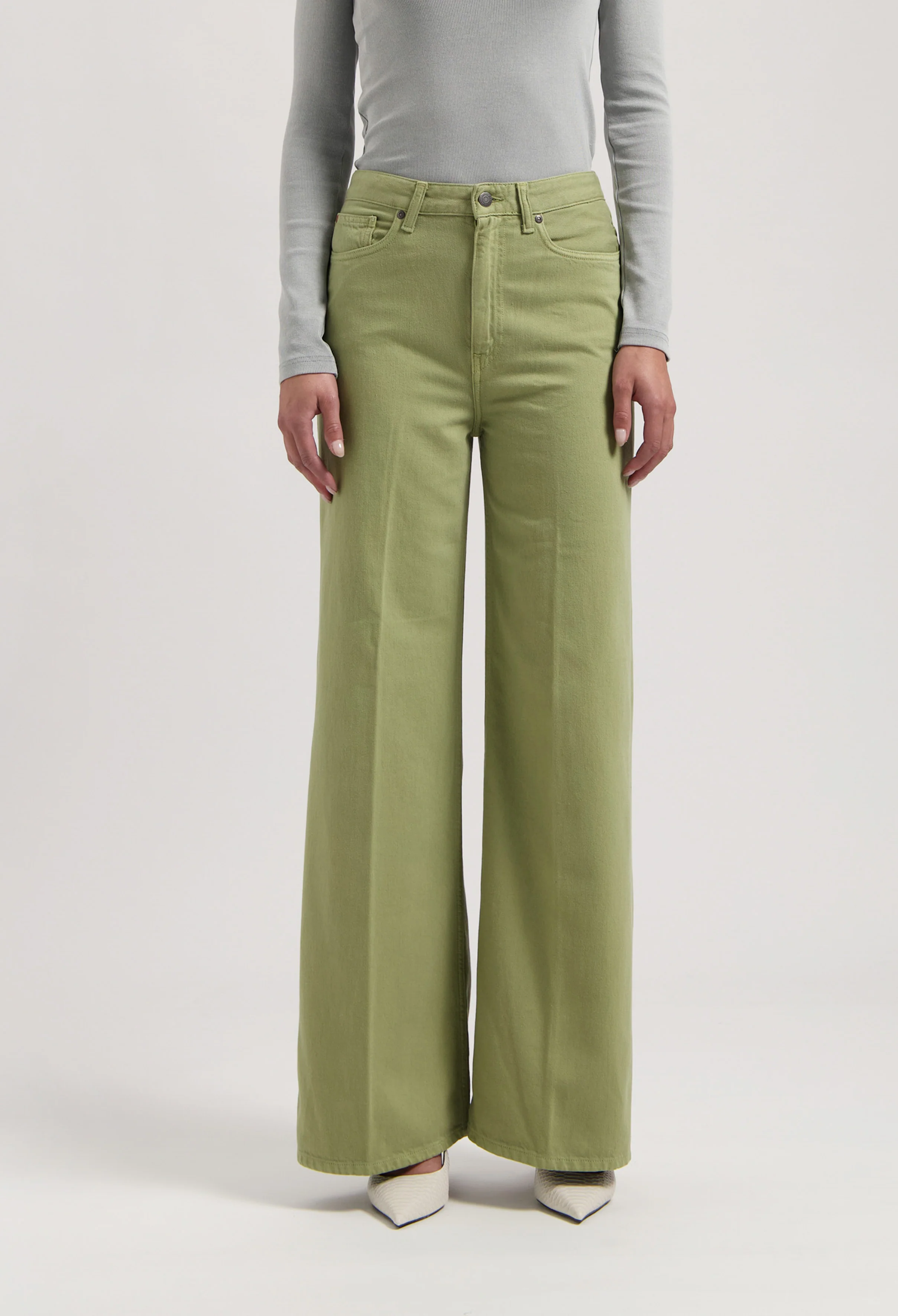 Sara High Loose Flow - Olive - Image 4