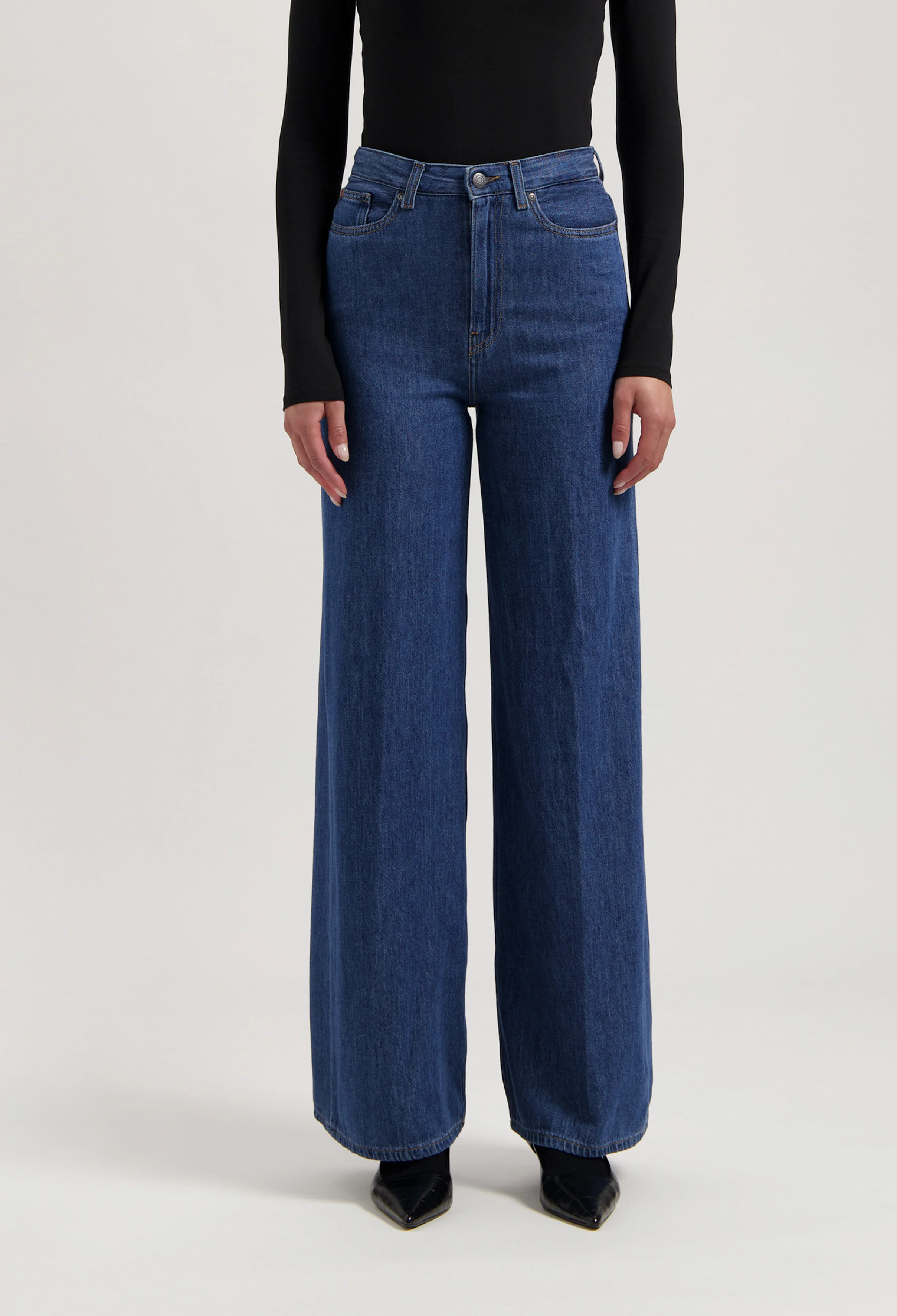 Sara High Loose Flow - Stone Indigo - Image 4