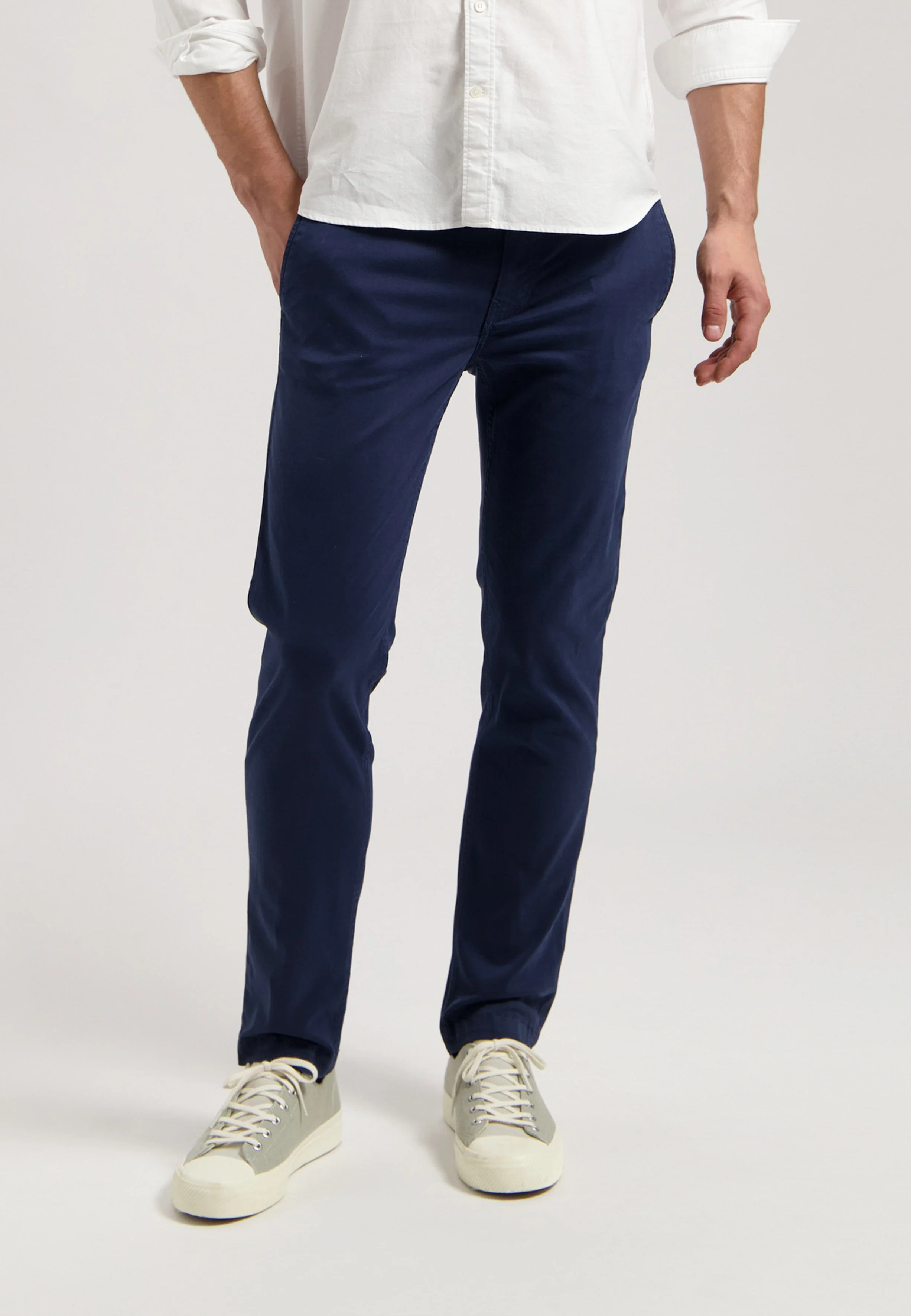Scott Mid Tapered - Navy - Image 4